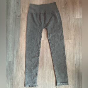 Nikibiki One Size Gray Ribbed Leggings Lounge Casual Cozy
